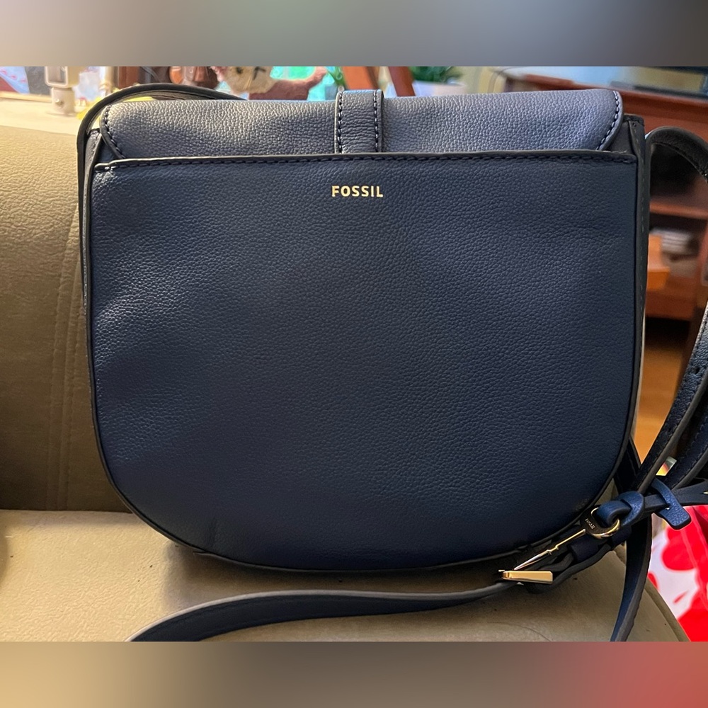 Fossil Emery blue pebble leather NWOT crossbody - Picture 2 of 7